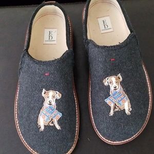 ellen degeneres dog clogs
